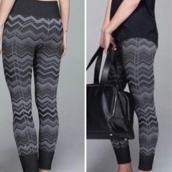 Lululemon Ebb To Street Pant - Slate gray black Chevron Print leggings Size 8 - Picture 1 of 15